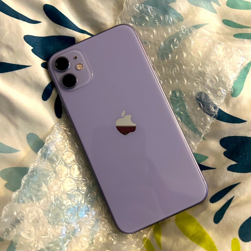 iPhone 11